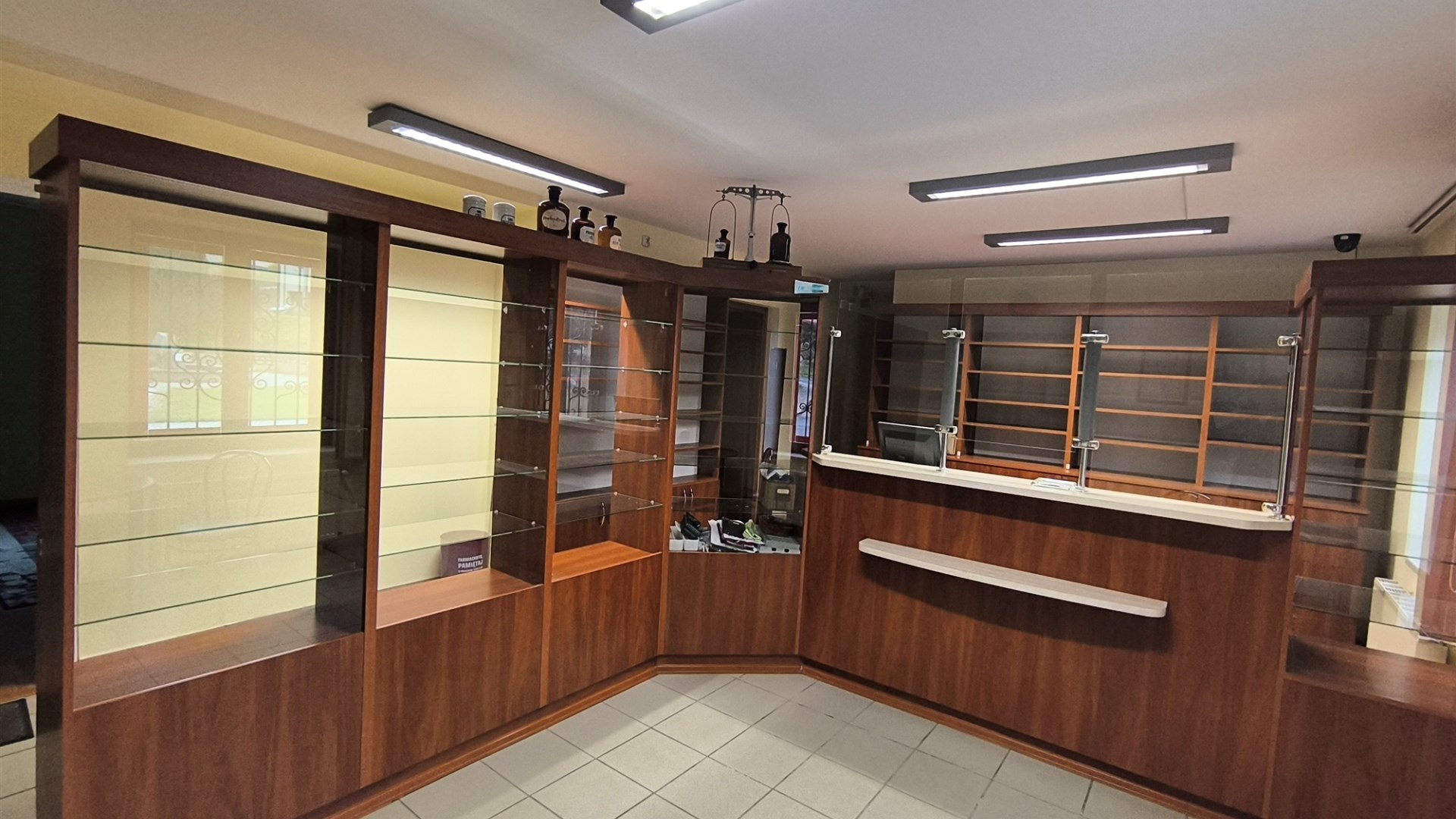 Lokal na sprzedaż